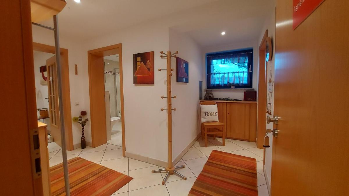 Ferienwohnung Zum Weinberg - Housity
