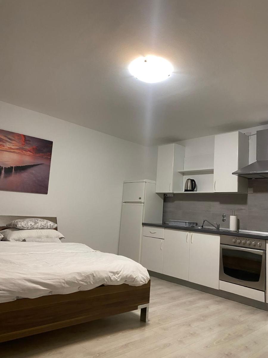 Blue Sky Apartment - Housity