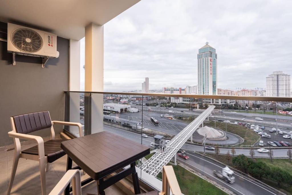 Suitetrails - Lovely Studio Apartment - Istanbul