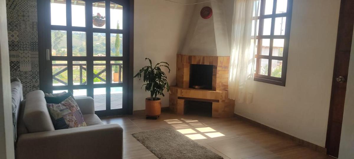 Hermosa casa campestre con hidropiscina - Housity