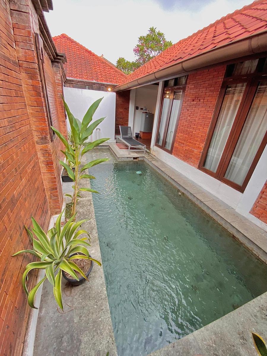 chrome hotel & resort solo - Housity