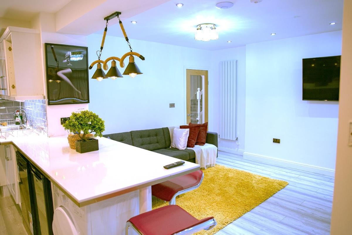 Rostron House - Housity