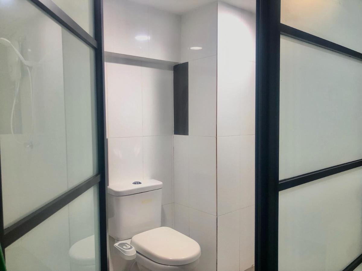 Suitetrails - Minimalist Boho Loft,2-6pax, The Curve, IKEA, Bandar Utama, Damansara