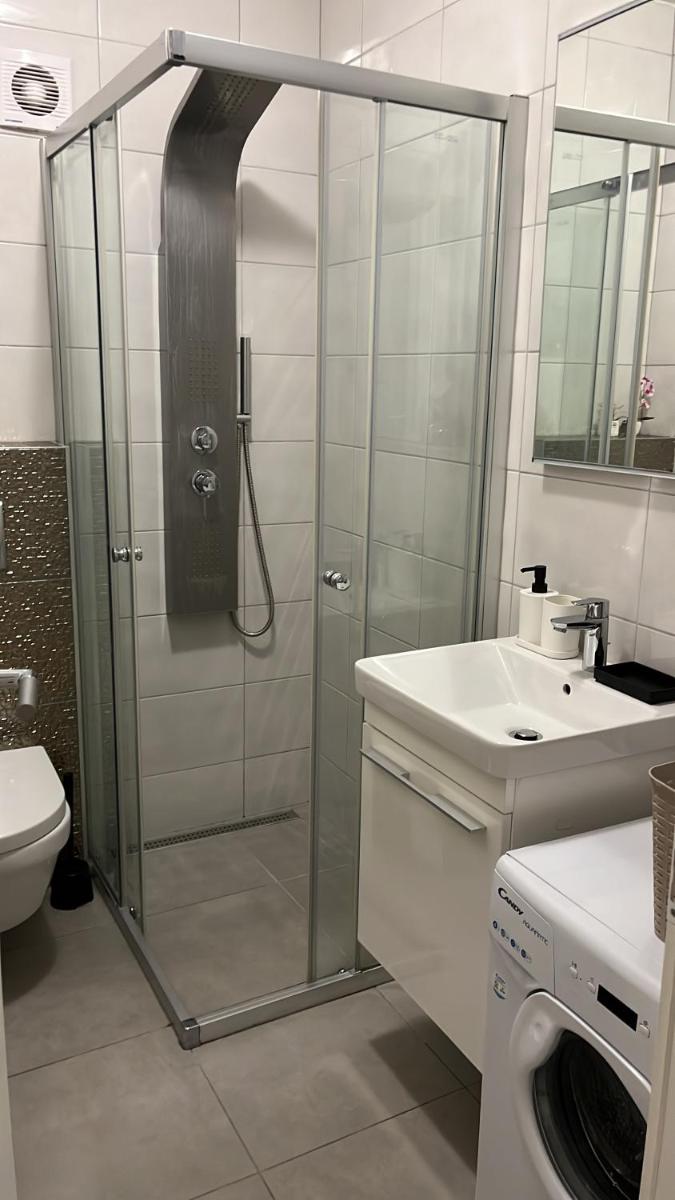 Apartment Emica - Housity