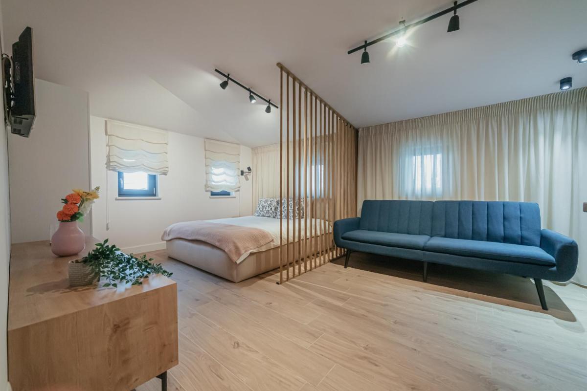 Academy Home - Housity