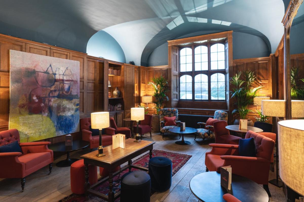 Ashridge House - Housity