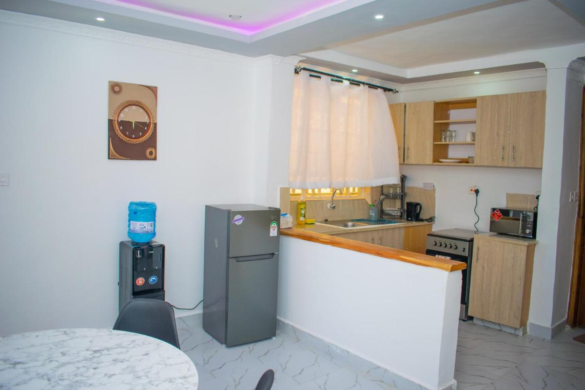 Suitetrails - She Homes - Luxurious and cosy home