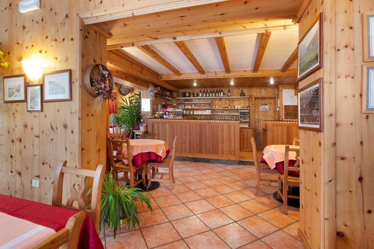 Monolocale Iris 1 - Housity