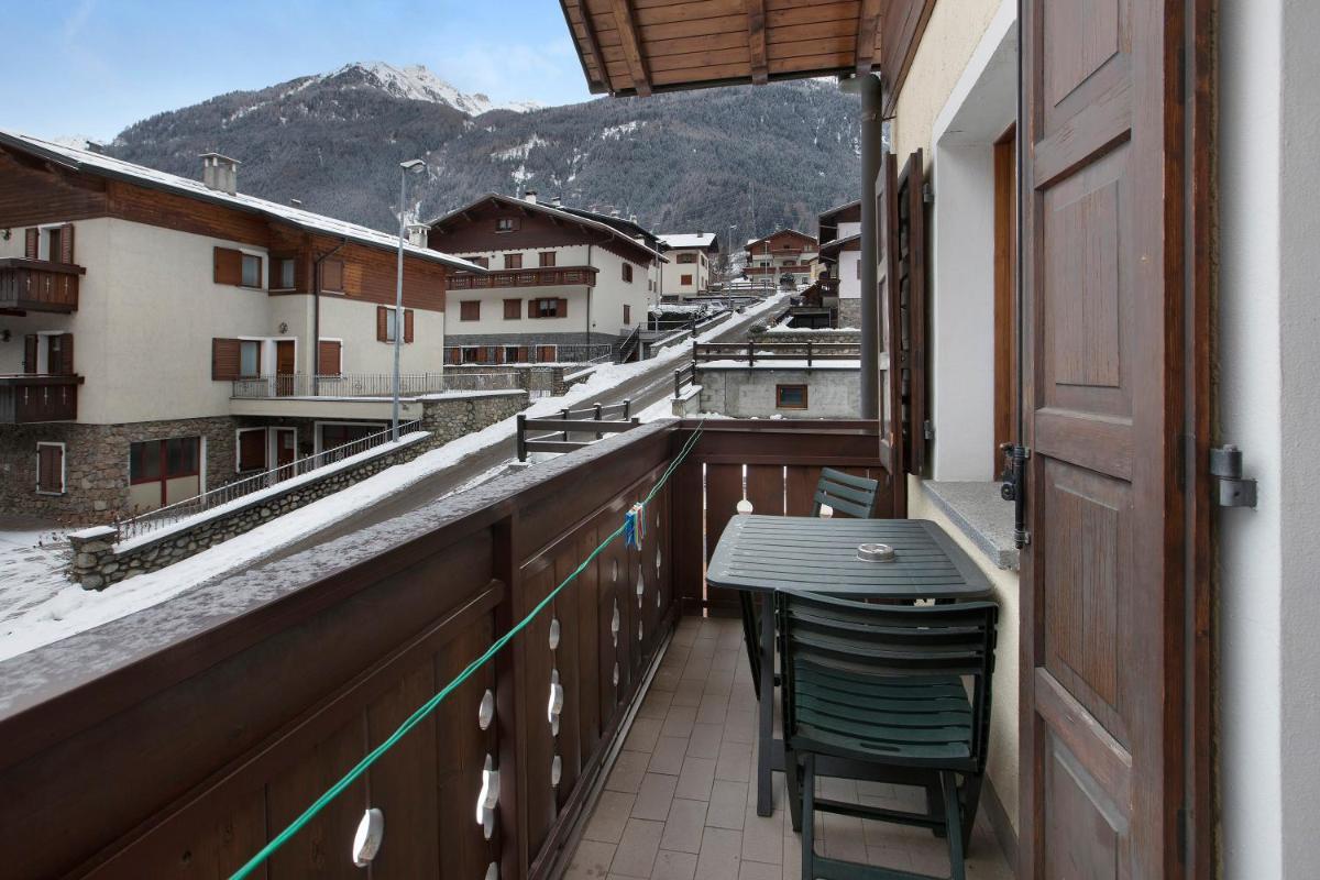 Monolocale Iris 1 - Housity