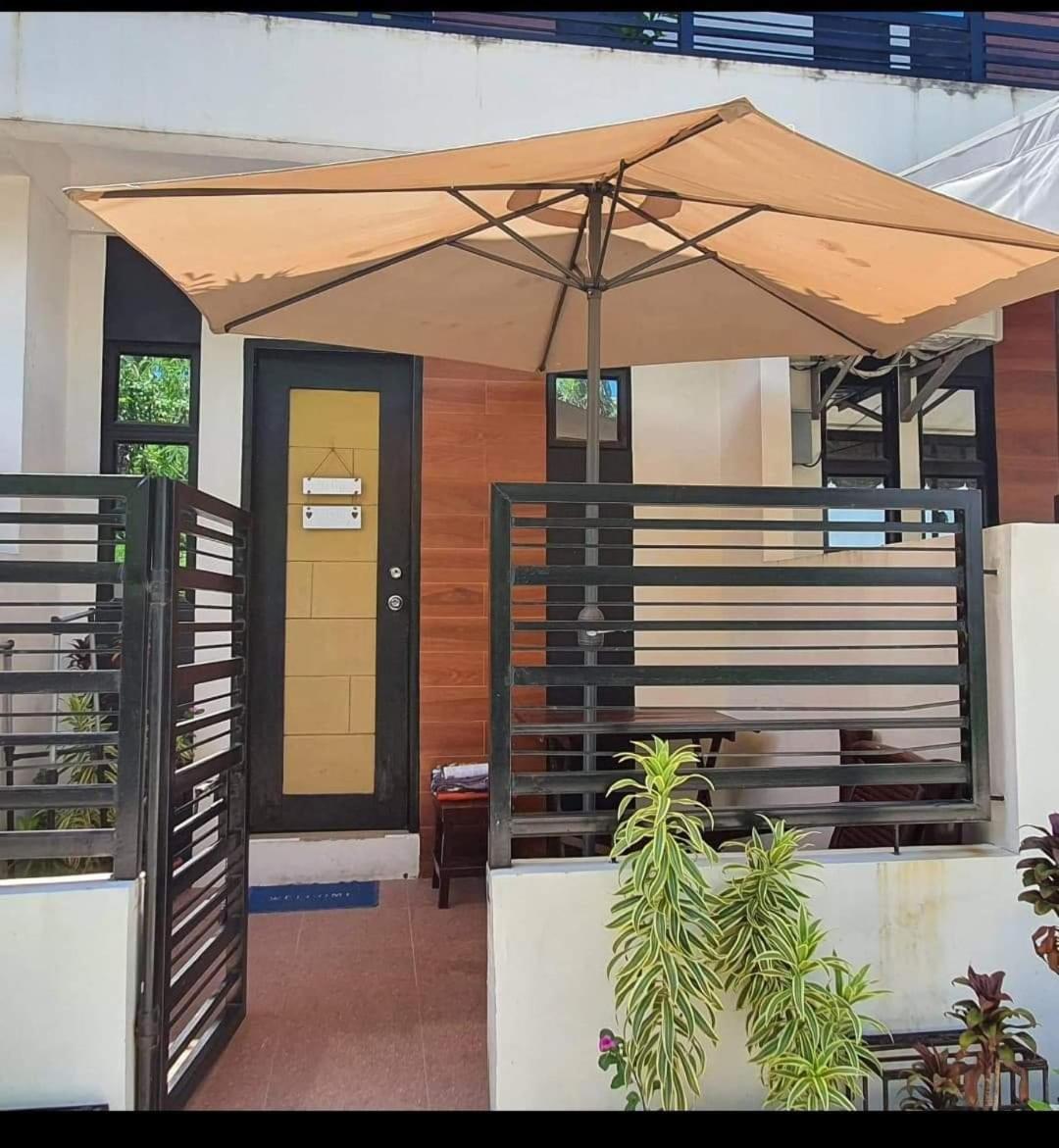 Suitetrails - Lucena Meg's Studio Apmnt Deluxe rm-Near SM-Wifi