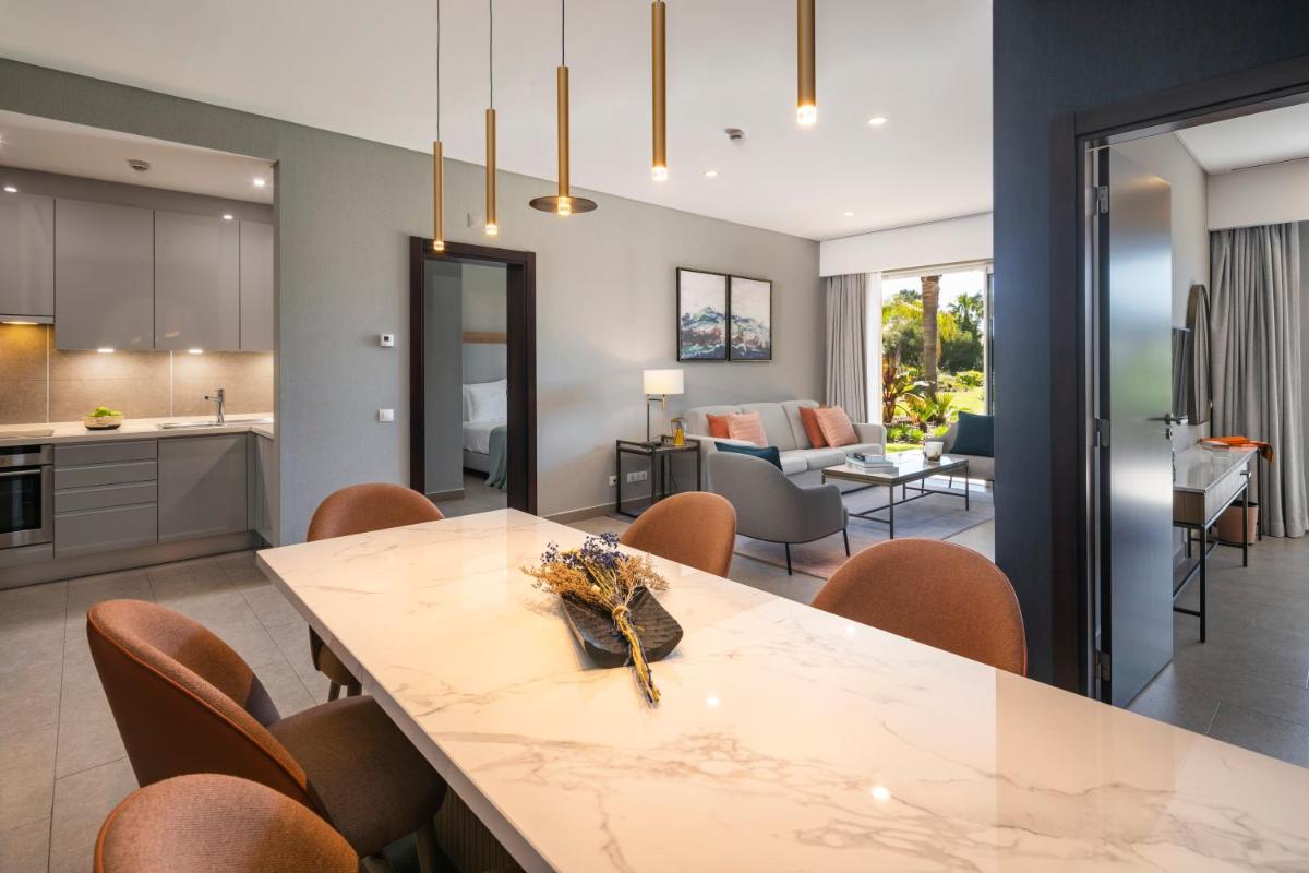 Uma área de estar em Wyndham Grand Algarve