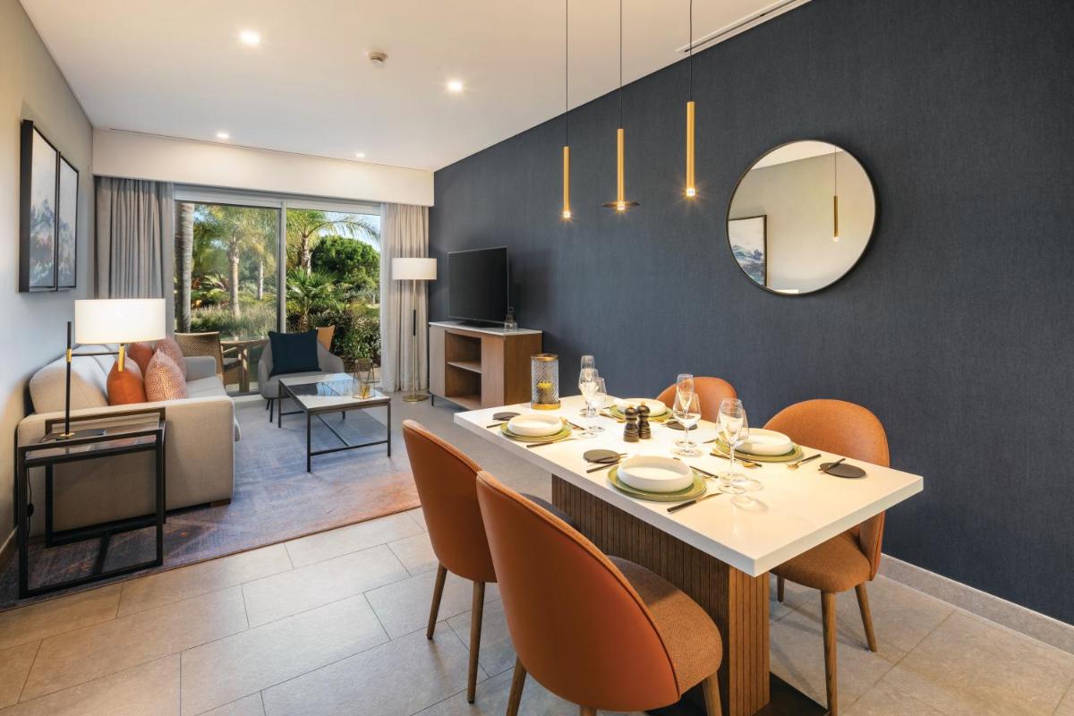Uma área de estar em Wyndham Grand Algarve