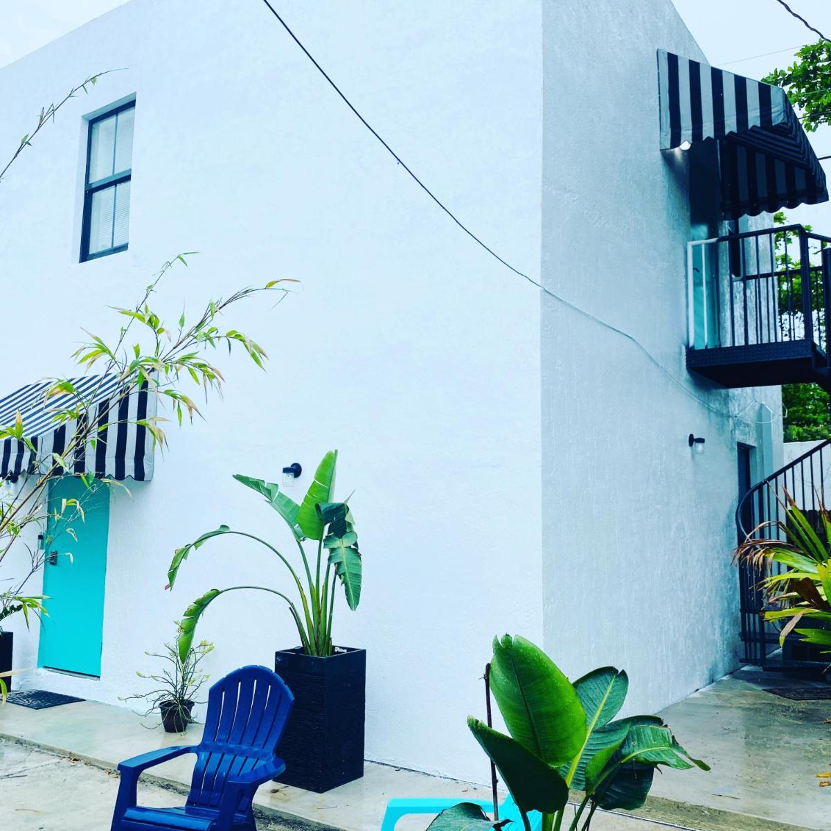Xanadu Villas - 3 Bedroom House or 2 Bedroom Apartment - Housity