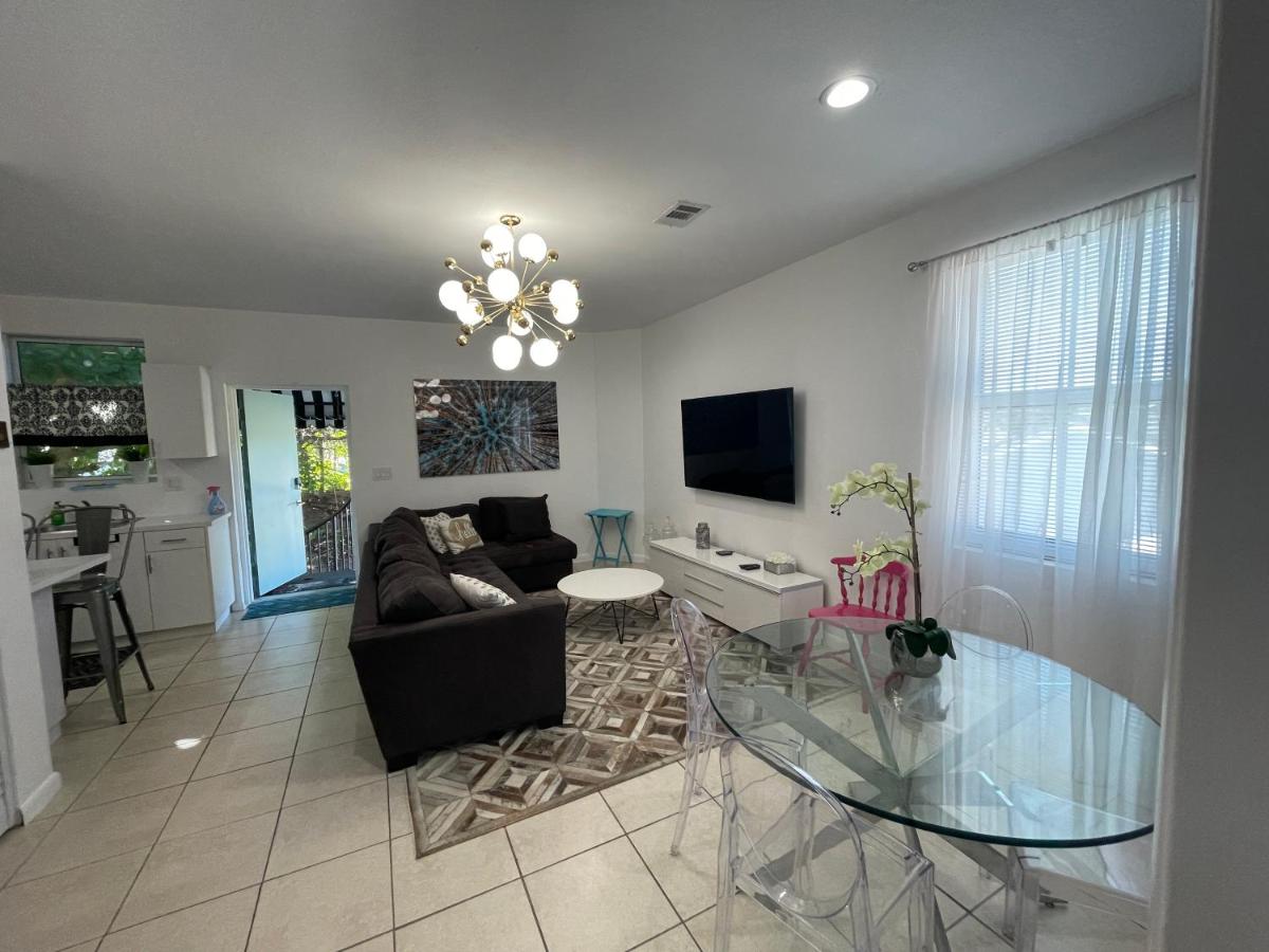 Xanadu Villas - 3 Bedroom House or 2 Bedroom Apartment - Housity