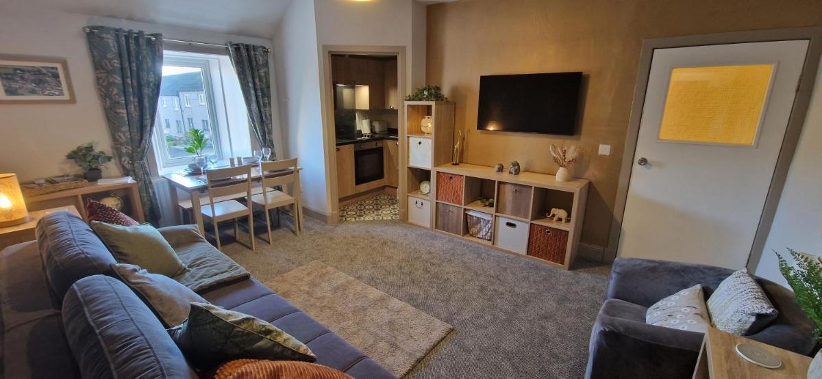 Mains Street Retreat - Housity