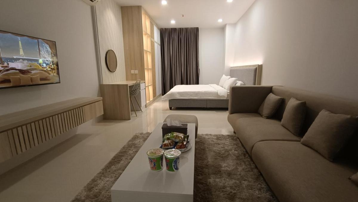 SLEPTOPIA @ FORMOSA RESIDENCE BEST COZY STUDIO IN TOWN - Housity