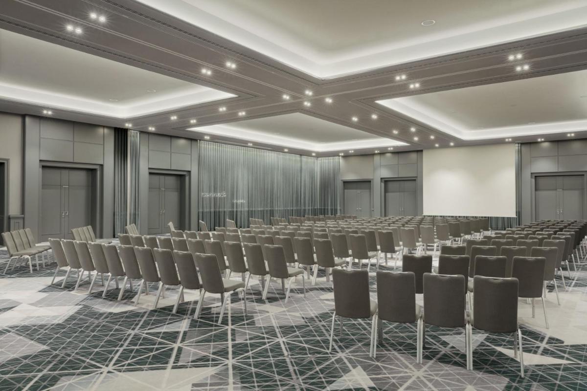 Der Geschäftsbereich oder Konferenzraum in der Unterkunft Berlin Marriott Hotel