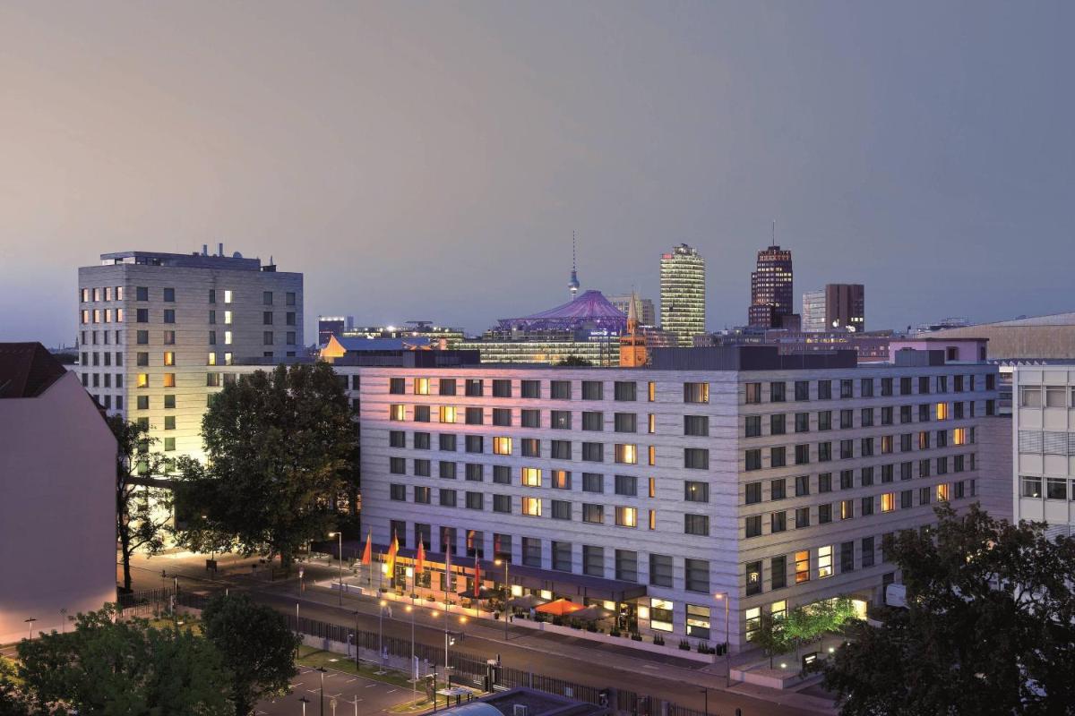 Ein allgemeiner Blick auf Berlin oder ein Stadtblick von des Hotels aus Ein allgemeiner Blick auf Berlin oder ein Stadtblick von des Hotels aus