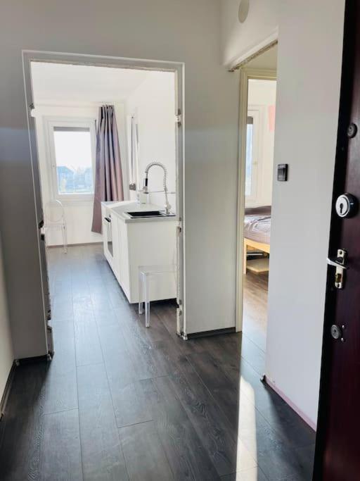 Suitetrails - Best Location Apartment Budapest