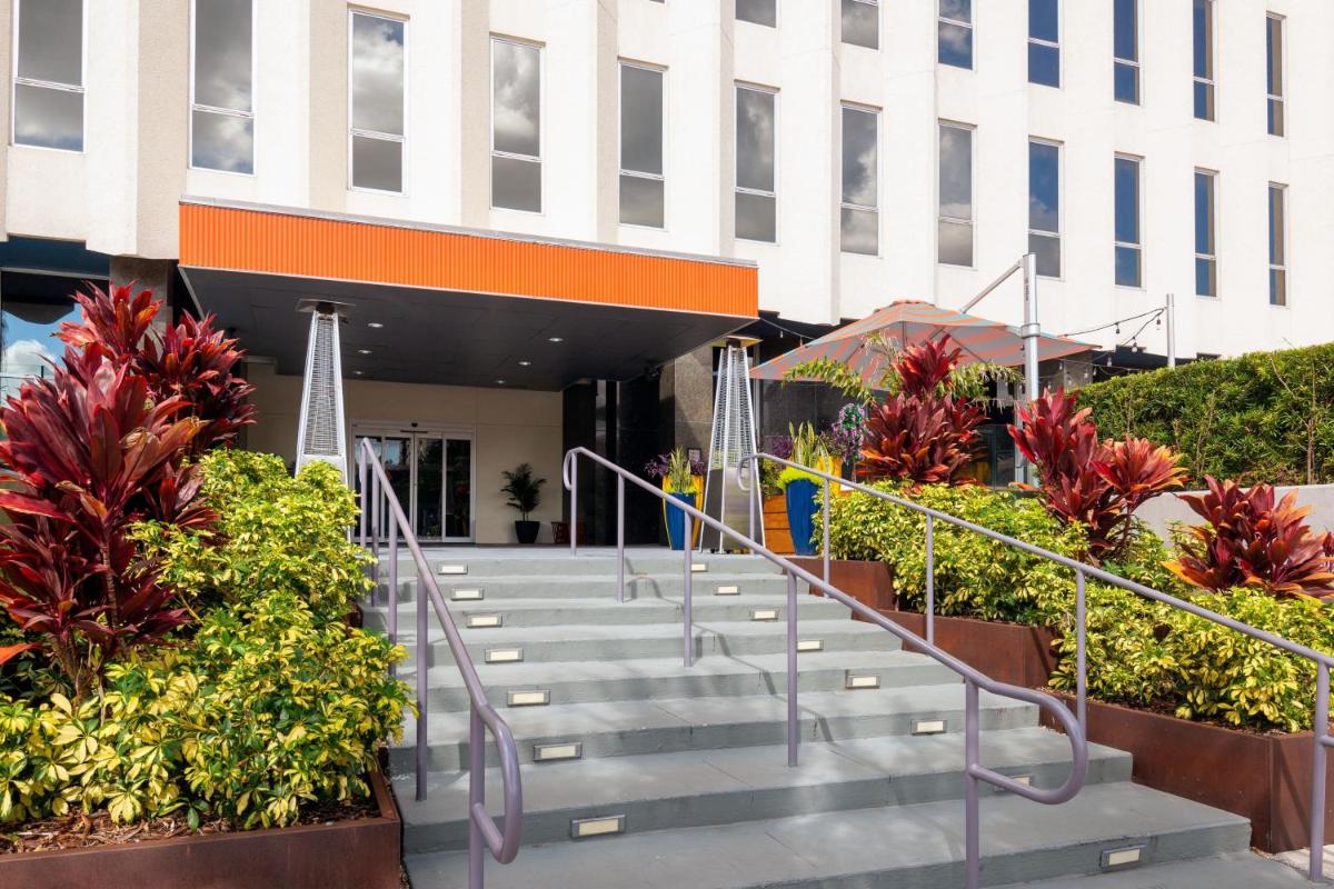 Aloft Orlando Downtown - Housity