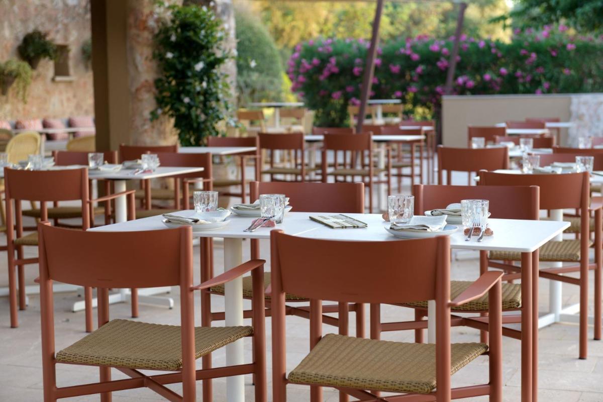 Un restaurante o sitio para comer en Hacienda Son Antem Golf Resort, Autograph Collection