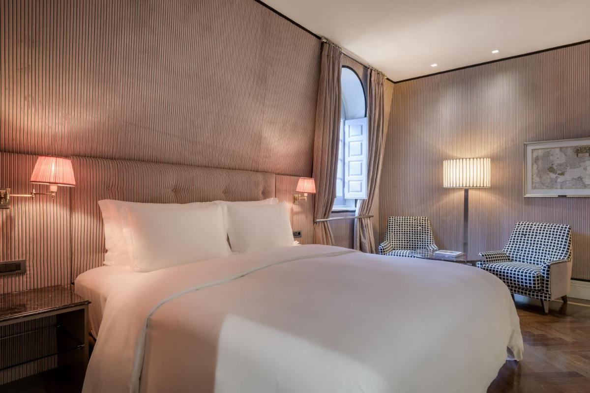 Cama o camas de una habitación en Santo Mauro, a Luxury Collection Hotel, Madrid
