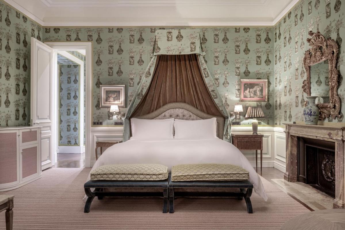 Cama o camas de una habitación en Santo Mauro, a Luxury Collection Hotel, Madrid