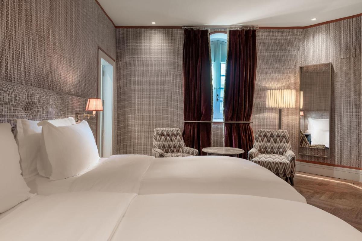Cama o camas de una habitación en Santo Mauro, a Luxury Collection Hotel, Madrid