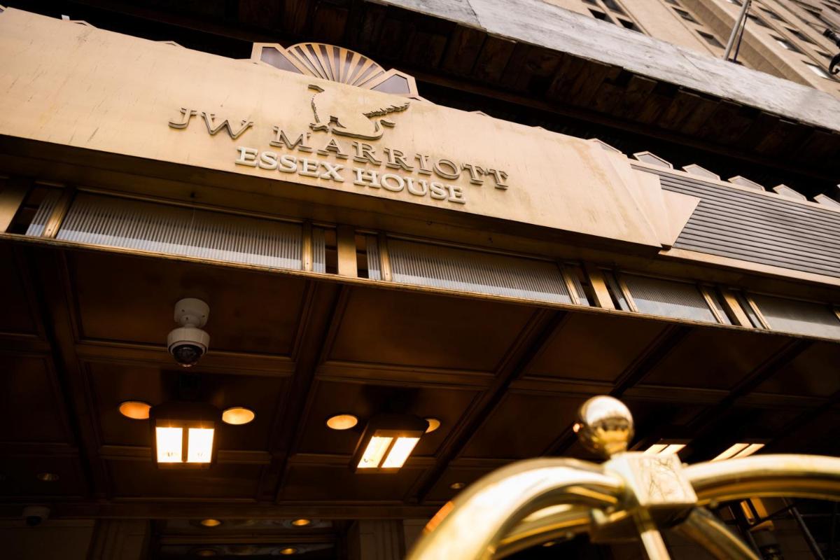 JW Marriott Essex House New York - Housity