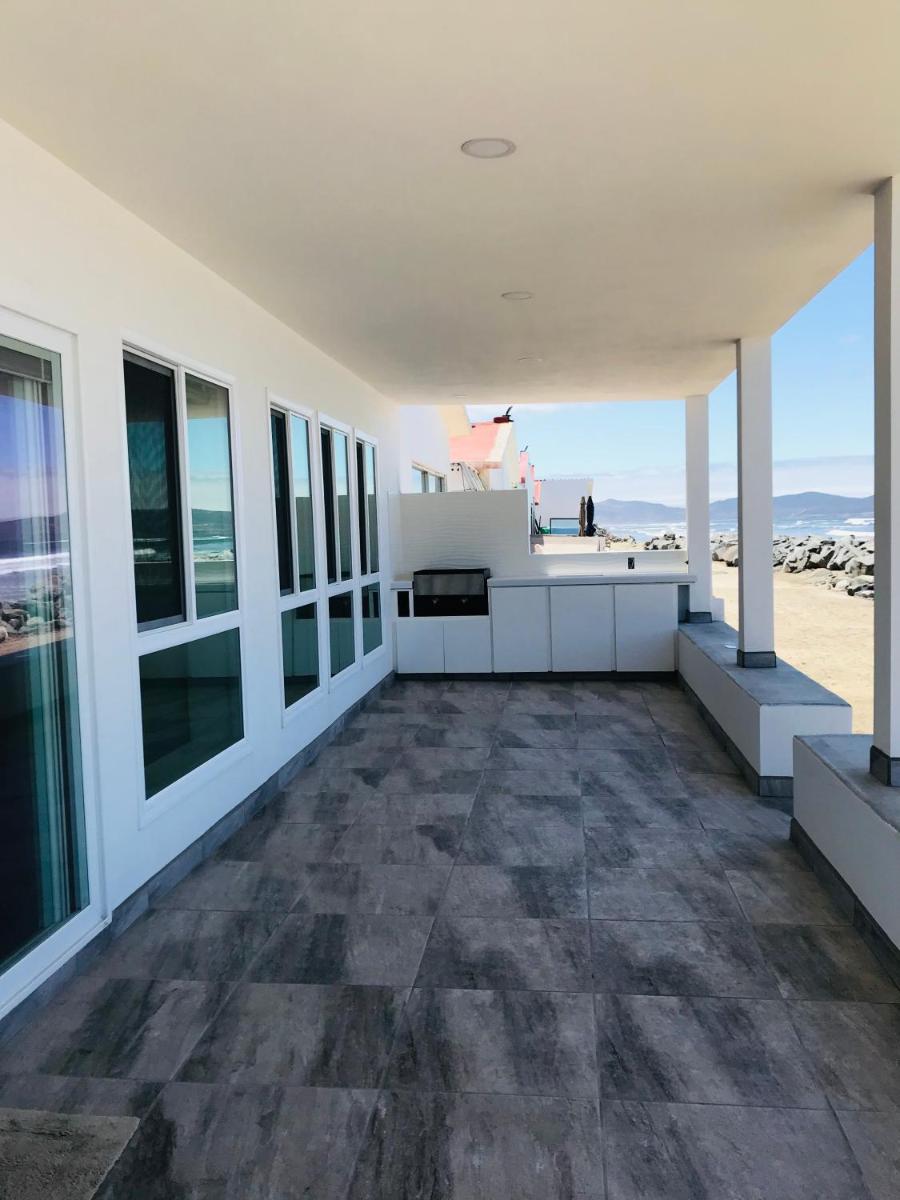Ensenada Beach House - Housity