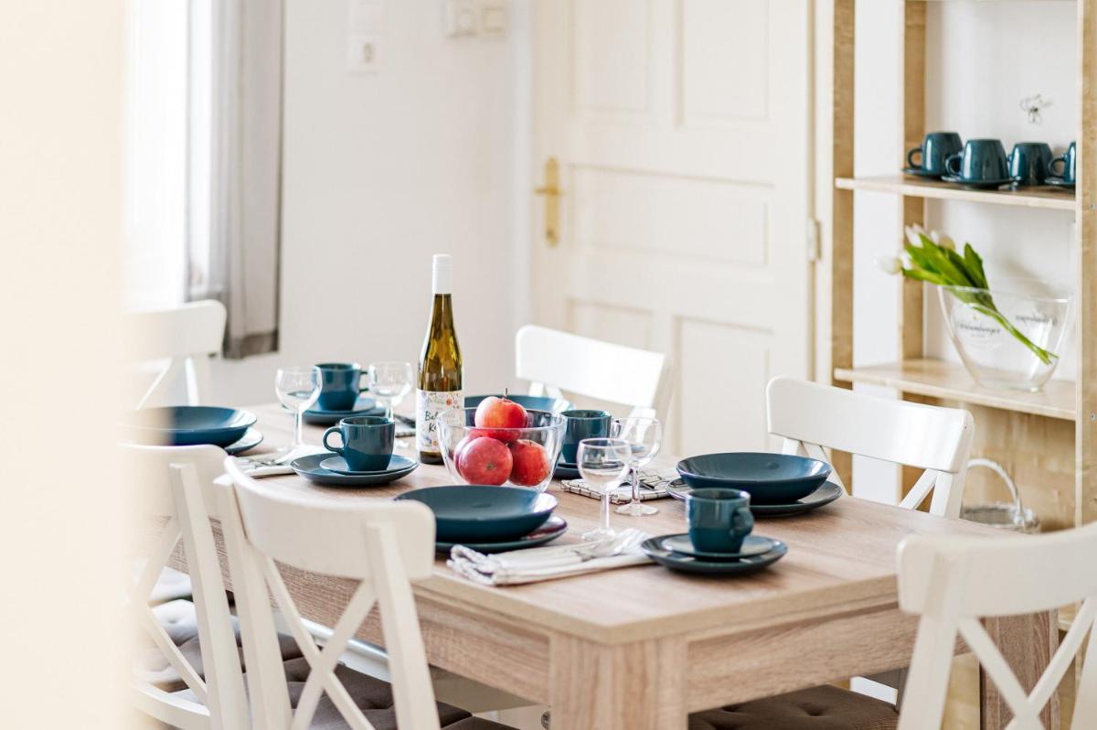 Levendula Apartmanház - Housity