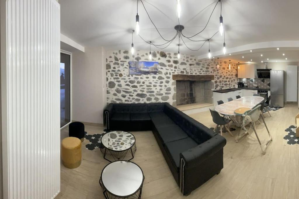 Joli gîte au cœur du Cézallier 3étoiles - Housity