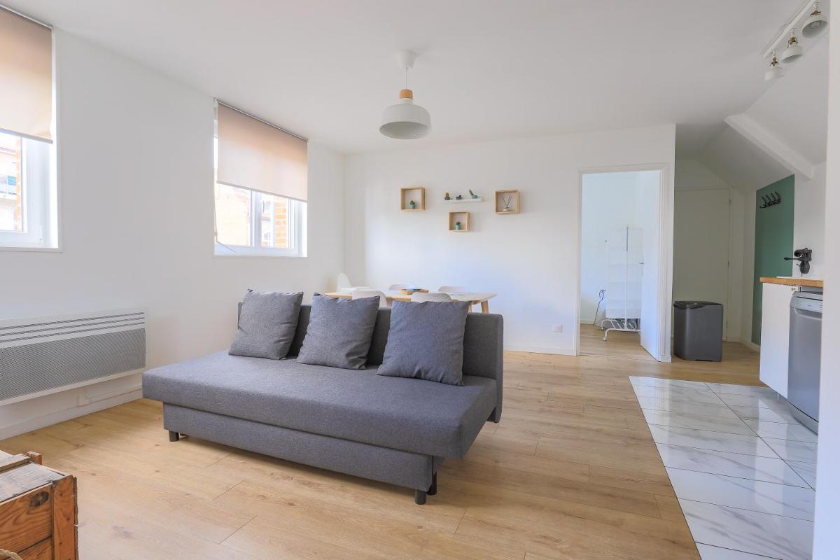 Appartement Familial - Avec Parking Privé Gratuit - Housity