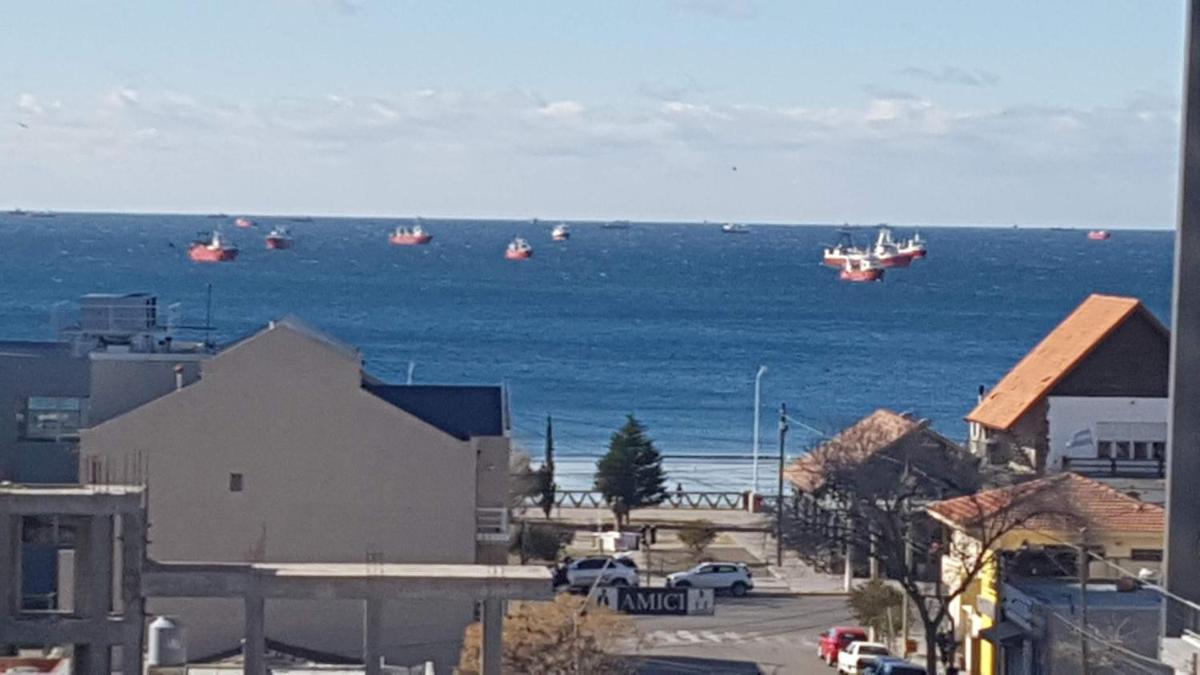 Suitetrails - Departamento Puerto Madryn 5 Piso céntrico a 150 mts del mar con cochera