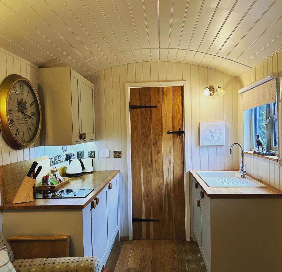 Bertie's Retreat - Housity