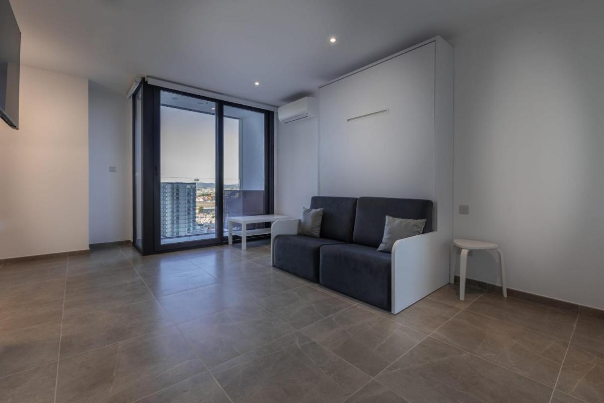 Great Studio with View-Hosted by Sweetstay - Housity