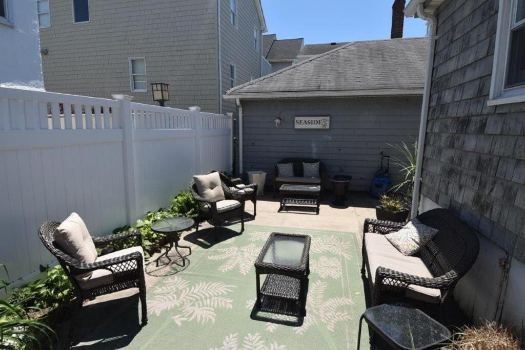 Summer Wind - Housity