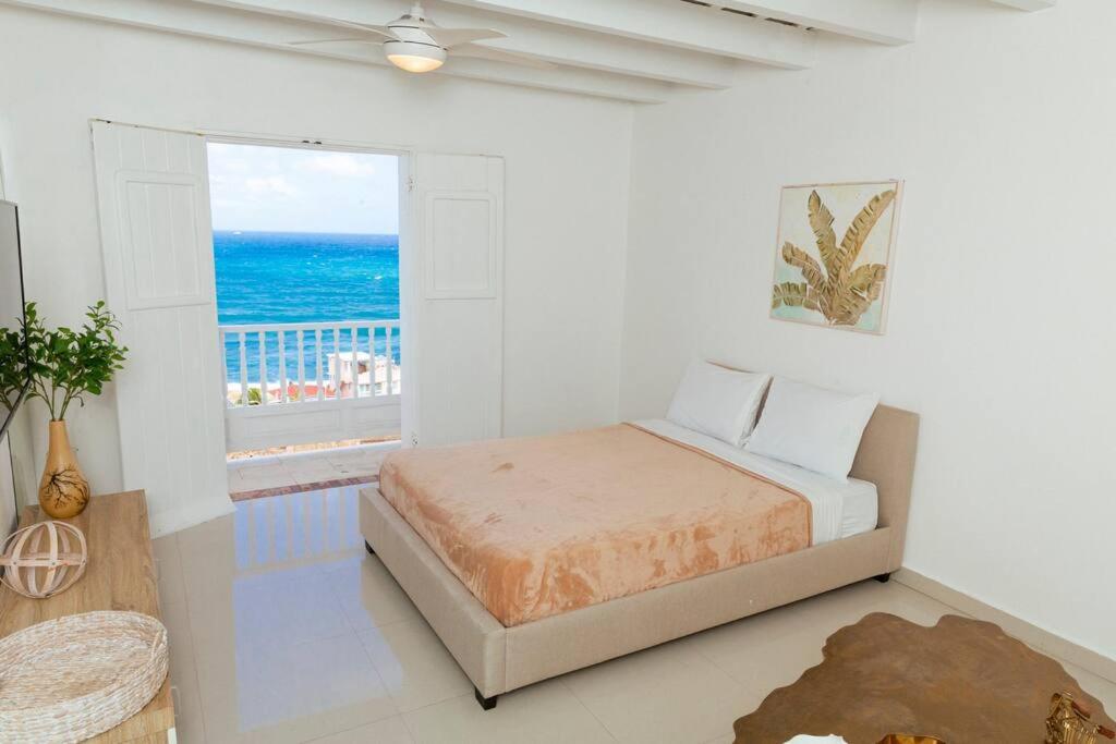 Balcony Ocean View 2Bedroom Apt. Old San Juan - Housity