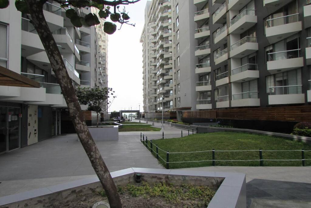 Suitetrails - Departamento con vista al mar y piscinas en San Miguel