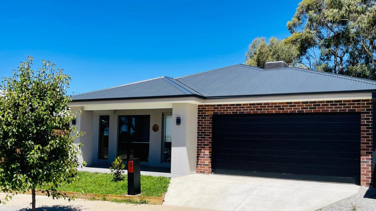 Rose Villa Bendigo - Housity