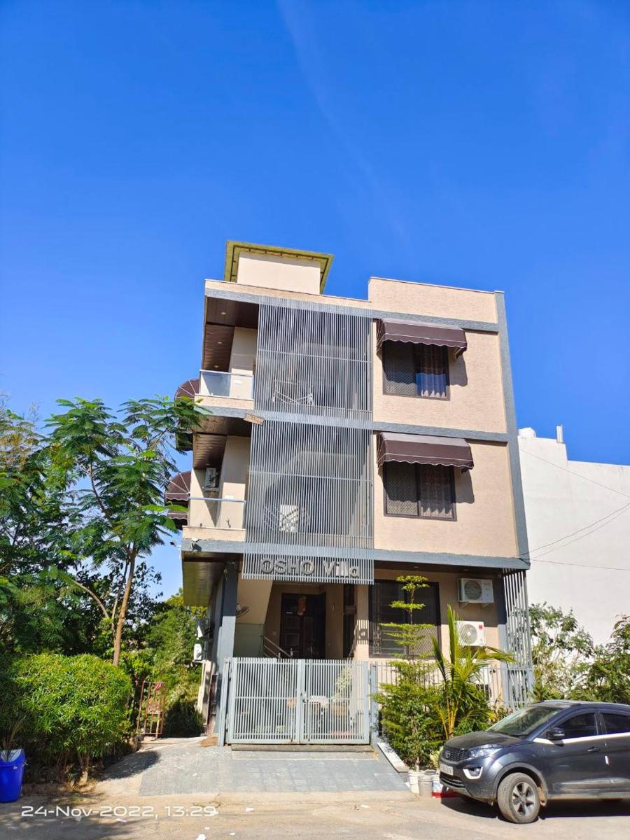 Suitetrails - OSHO Villa Guest House