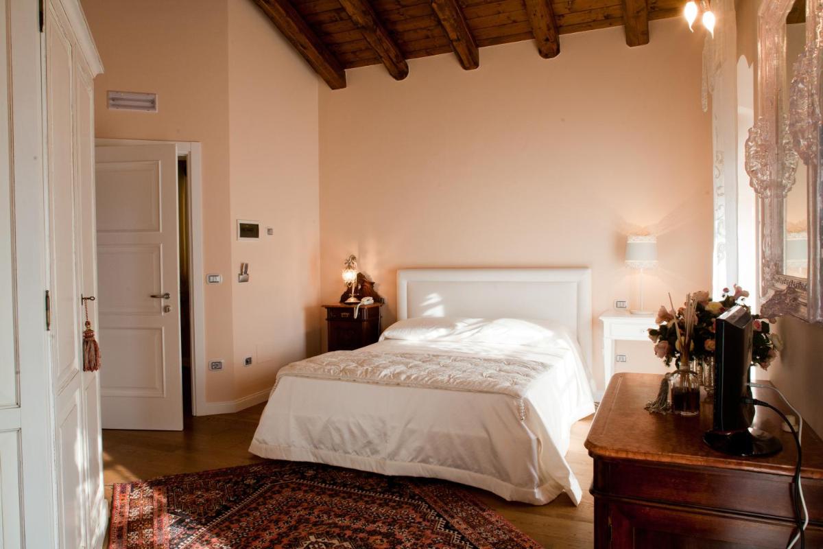 Wine Resort Luisa - Housity