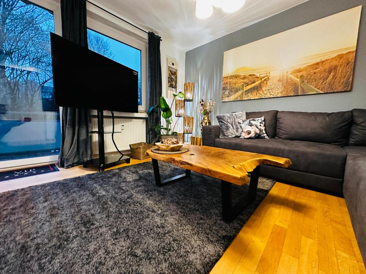 stilvoll-mit Balkon- zentral - Netflix-Nespresso - Hizvo