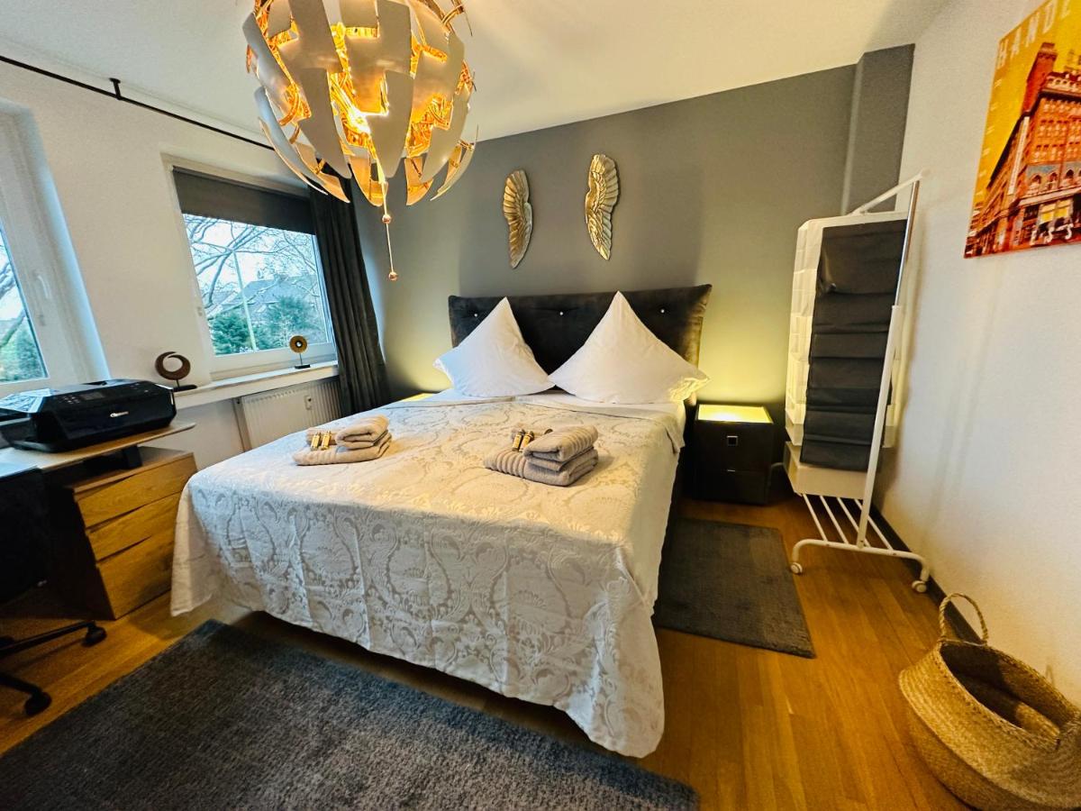 stilvoll-mit Balkon- zentral - Netflix-Nespresso - Hizvo