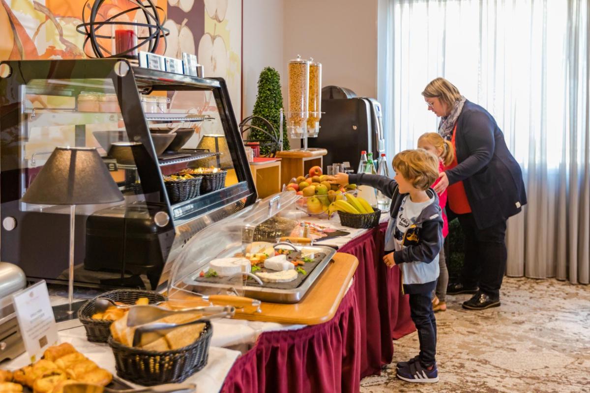 Nourriture dans l'hôtel ou à proximité