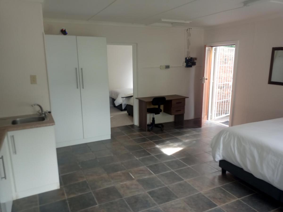Garden Court - Housity