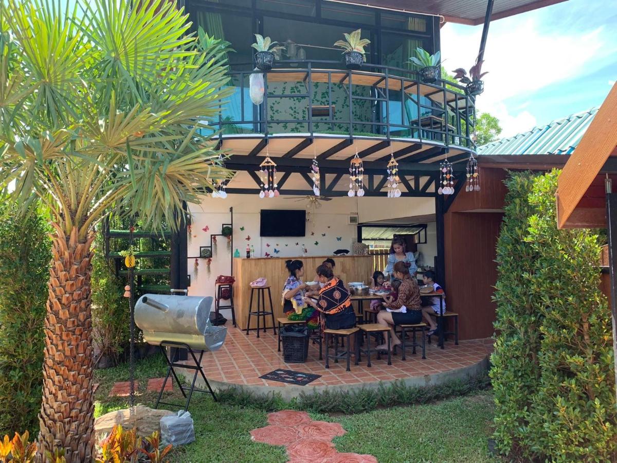 Wigg tukta pool villa resort wik tuktaa phluuwillaa riis rt - Housity