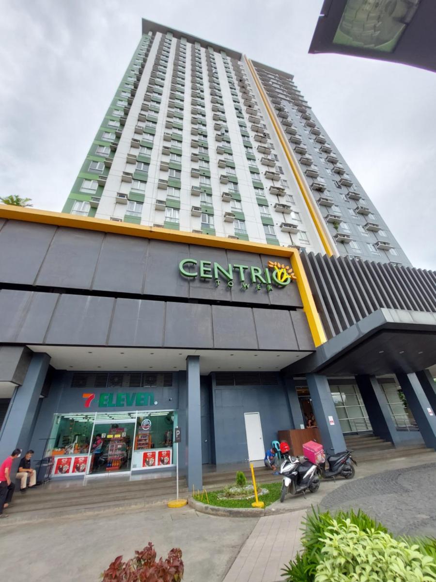 Heart of the City Centrio Tower 1BR Netflix Wifi - Housity