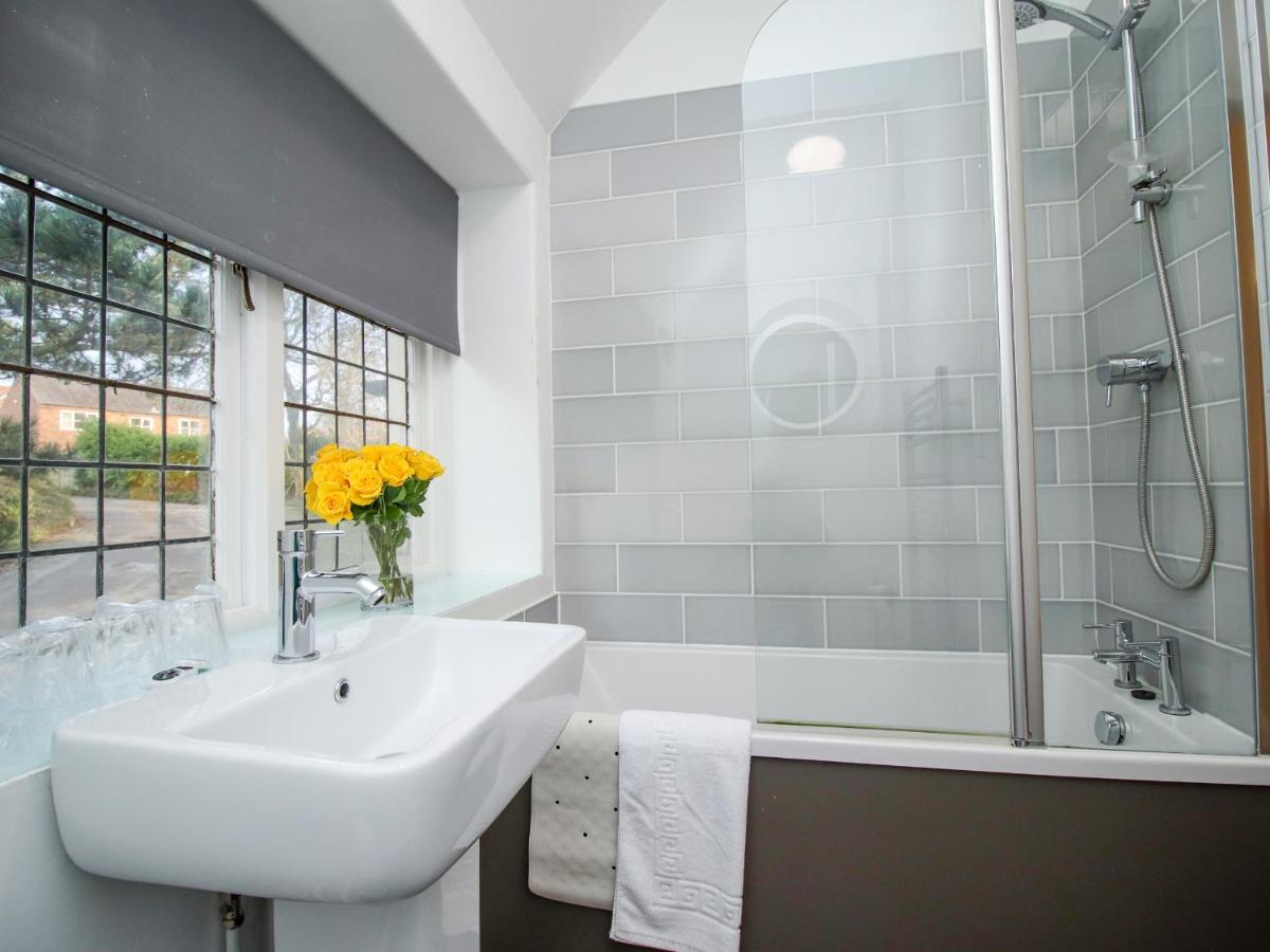 Butler's Cottage - Housity