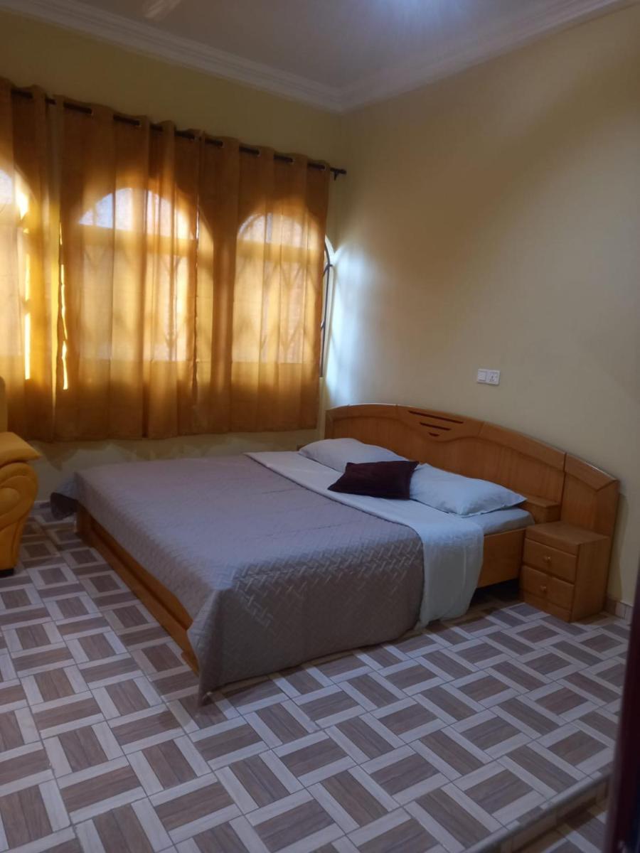 Osvee Guest House & Apartments - Housity